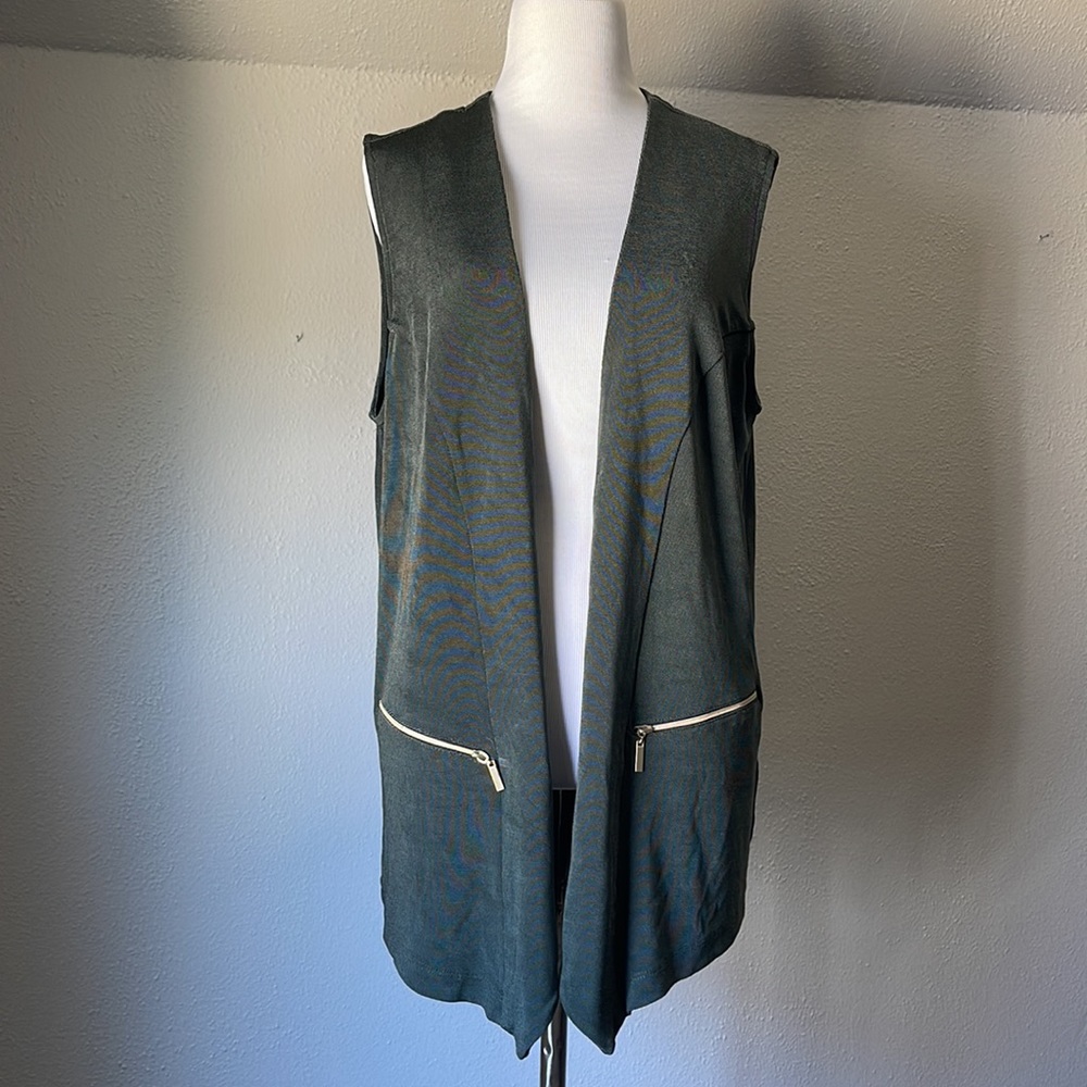 Travelers by Chico’s Moss Green Open Cardigan